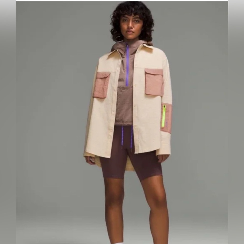 $148 Lululemon Grid Fleece Hiking Overshirt Prosecco/ Pink Clay size 4 oversized